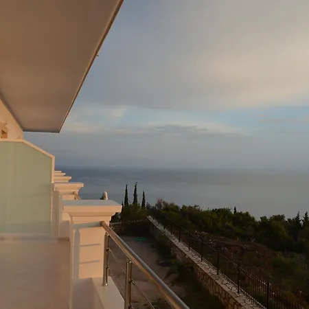 Apartman Mihalis
