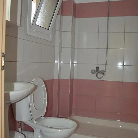 Mihalis Apartman